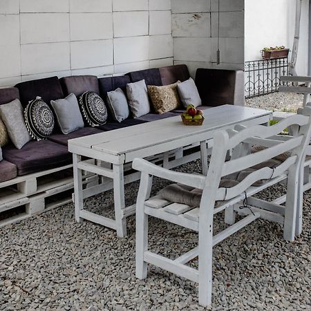 La Maison Blanche Hotel Alba Iulia Exterior foto